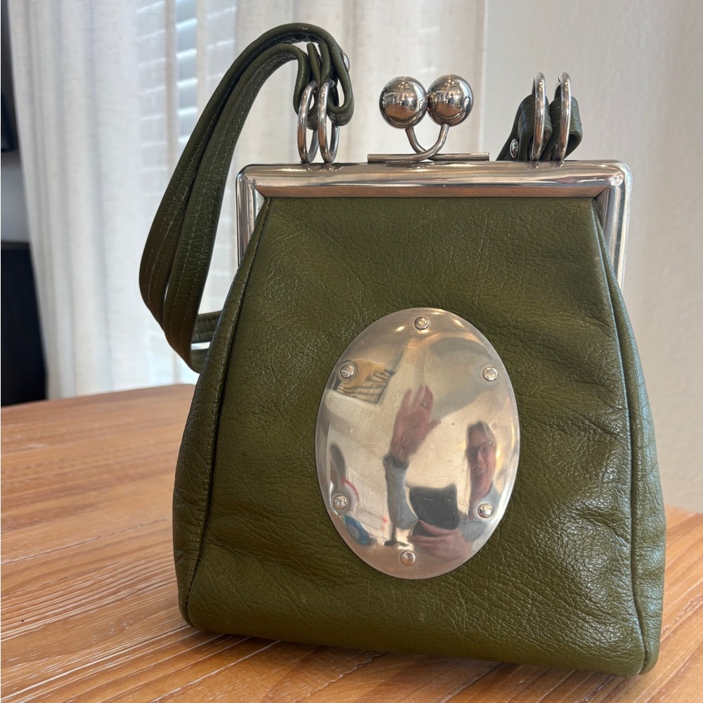 Vintage Olive Green Leather Kiss-Lock Handbag